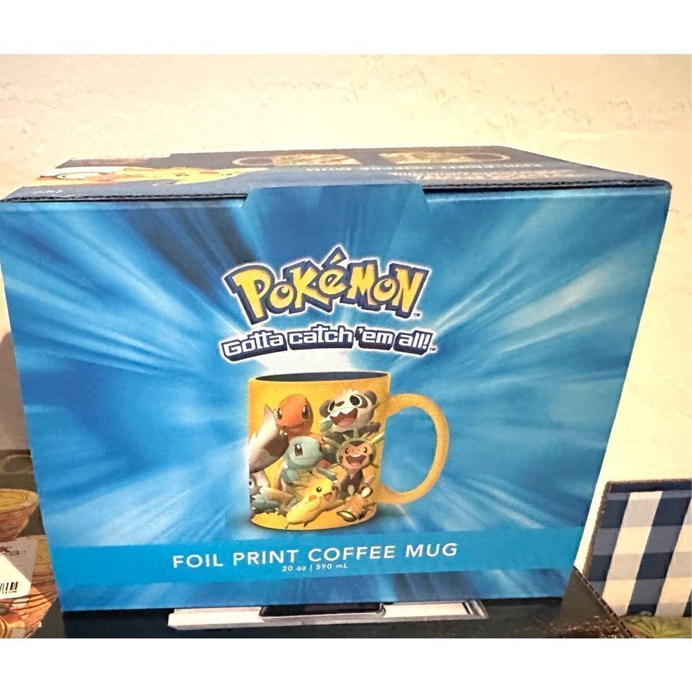 Pokémon XY Series Lg Pokémon Group Foil Print Coffee Mug Holds 20 Oz. New in Box